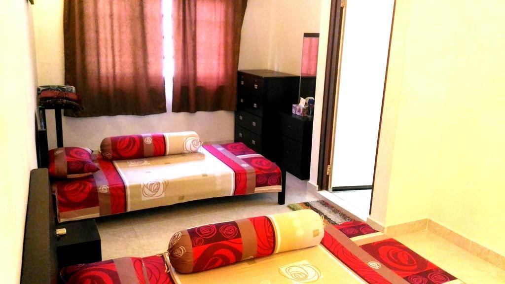 Formula One Bed And Breakfast F1 Sepang Klia Klia2 Kuala Lumpur International Airport Transit Nilai Esterno foto