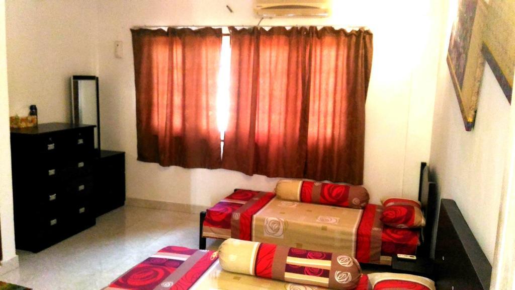 Formula One Bed And Breakfast F1 Sepang Klia Klia2 Kuala Lumpur International Airport Transit Nilai Esterno foto